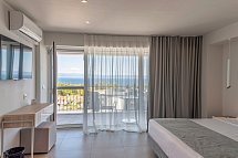 Hotel Kriopigi - Wohnbeispiel Doppelzi. Superior Meerblick (Zimmercodierung DSM)