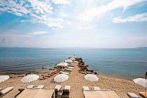 White Suites Resort