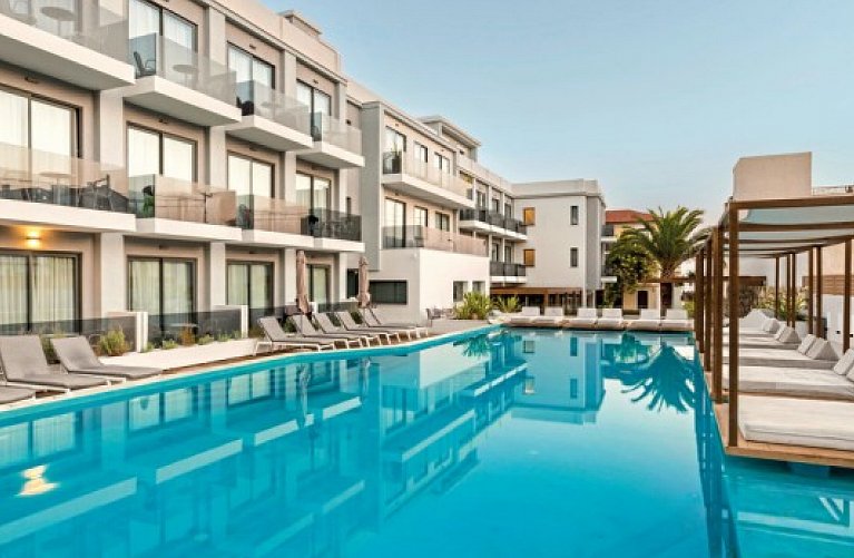 Samian Mare Hotel Suites & Spa