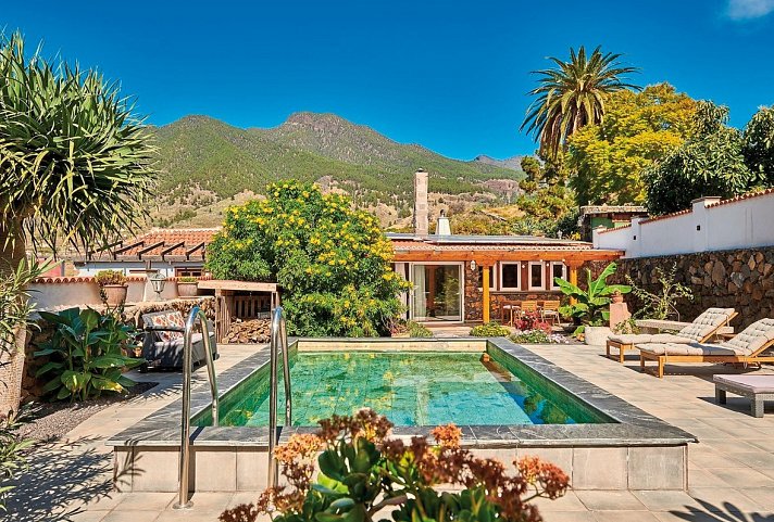 Finca Hermosilla - Wohnbeispiel Bungalow 2 Schlafzimmer Privatpool (Zimmercodierung BX6)
