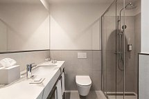 Bluesun Hotel Marina - Beispiel Bad (Zimmercodierungen DB1, DC2, EG1 & DS1)