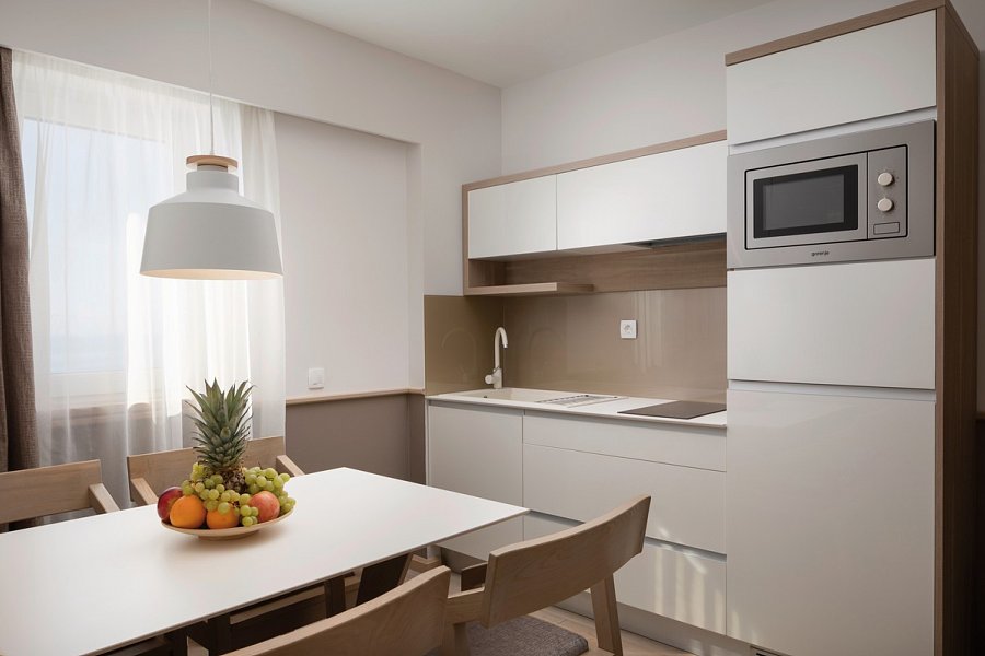 Tamaris Aparthotel - Wohnbeispiel Appartement 2 Schlafzimmer Balkon (Zimmercodierung OB1)