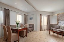 Tamaris Aparthotel - Wohnbeispiel Appartement 2 Schlafzimmer Balkon (Zimmercodierung OB1)