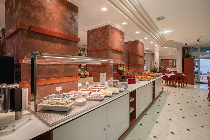 Tamaris Aparthotel