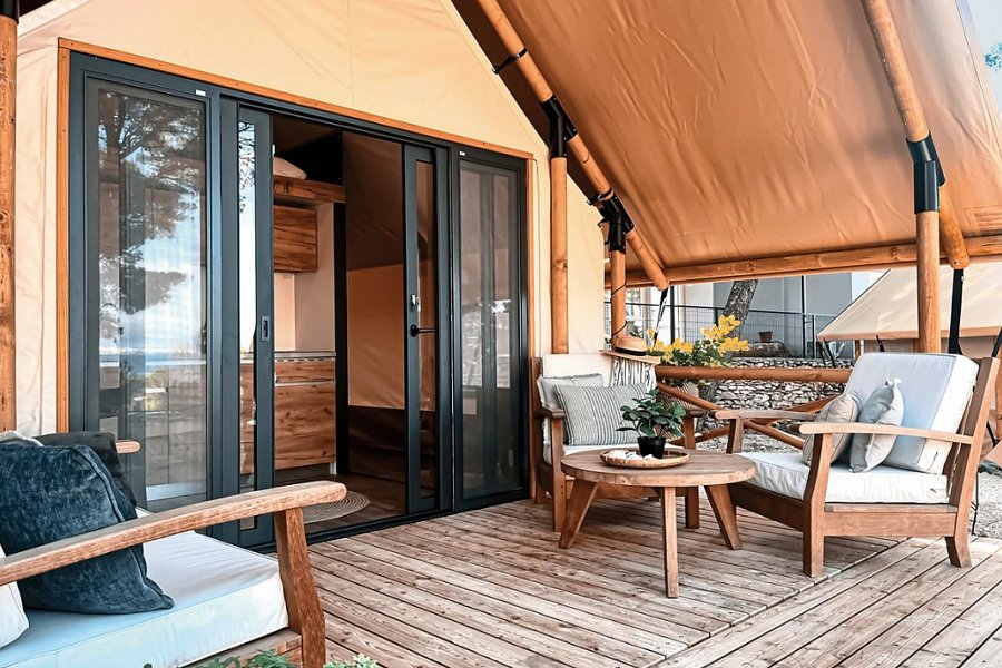 Waterman Beach Village Camp & Glamping - Wohnbeispiel Glamping-Zelt (Zimmercodierung CB1)