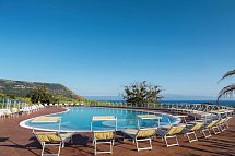 Luzia Agriresort