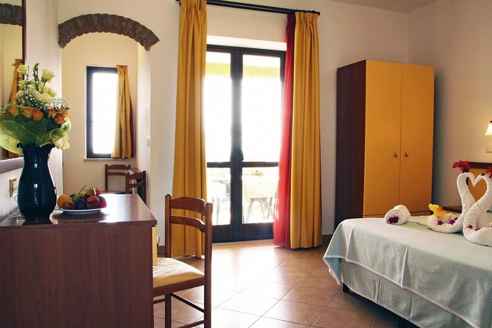 Luzia Agriresort