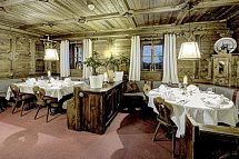 Unterhof