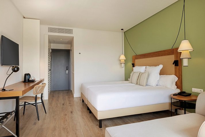 AluaSoul Costa Adeje - Wohnbeispiel Doppelzimmer Superior (Zimmercodierung DS1)