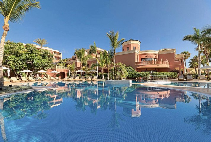 1881 Tenerife Madrigueras Golf Hotel
