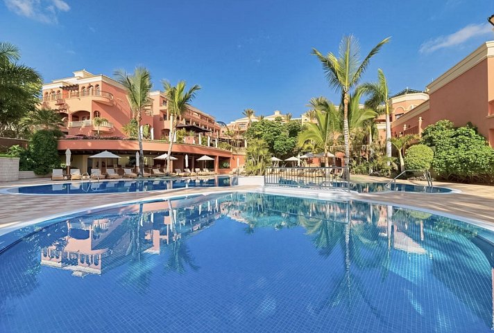 1881 Tenerife Madrigueras Golf Hotel