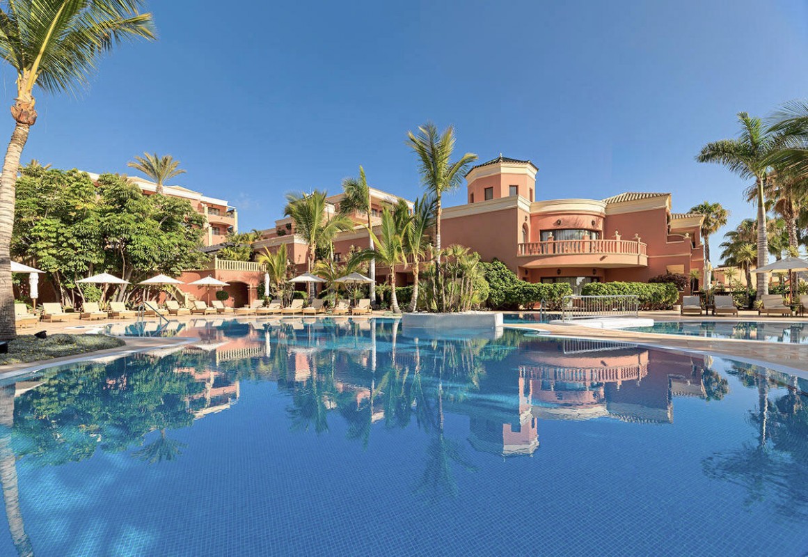 1881 Tenerife Madrigueras Golf Hotel