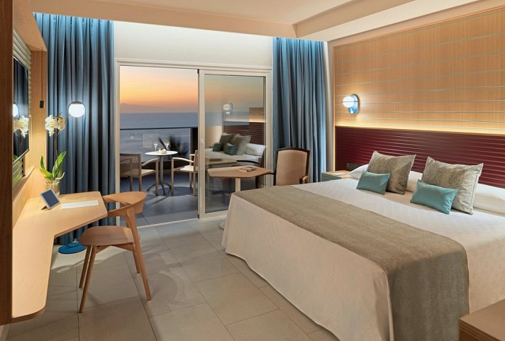 ADRIAN Hoteles Roca Nivaria Gran Hotel - Wohnbeispiel Doppelzimmer Meerblick (Zimmercodierung DBM)