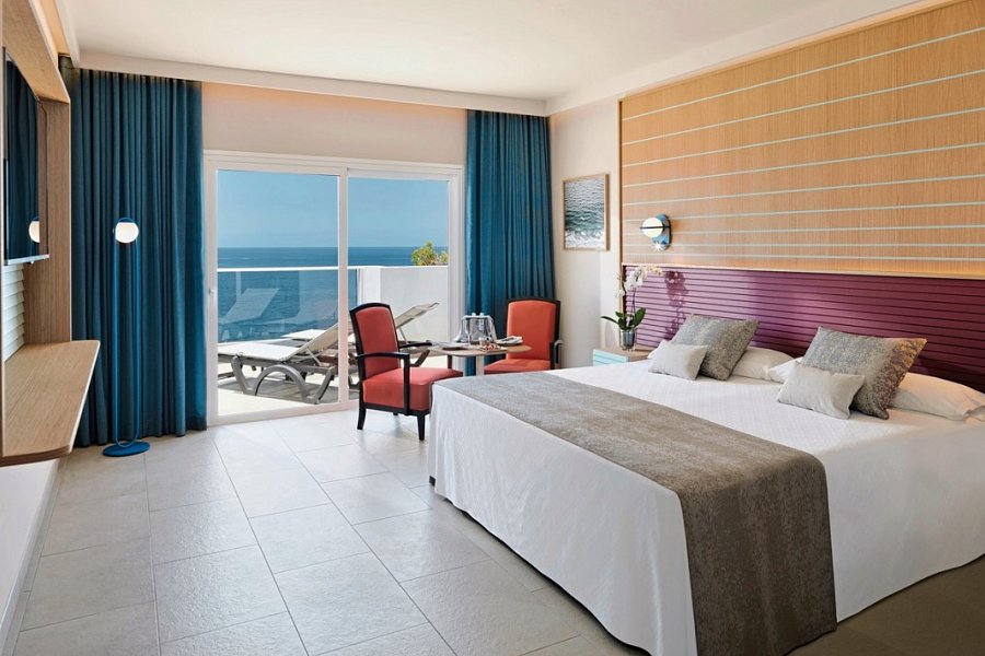 ADRIAN Hoteles Roca Nivaria Gran Hotel - Wohnbeispiel DZ Superior obere Etage Meerblick (Zimmercodierung DBD)