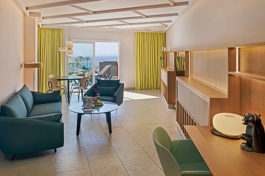 ADRIAN Hoteles Roca Nivaria Gran Hotel - Wohnbeispiel Suite Superior Meerblick (Zimmercodierung WSM)