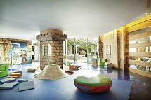 ADRIAN Hoteles Roca Nivaria Gran Hotel - Spielzimmer im Hauptrestaurant