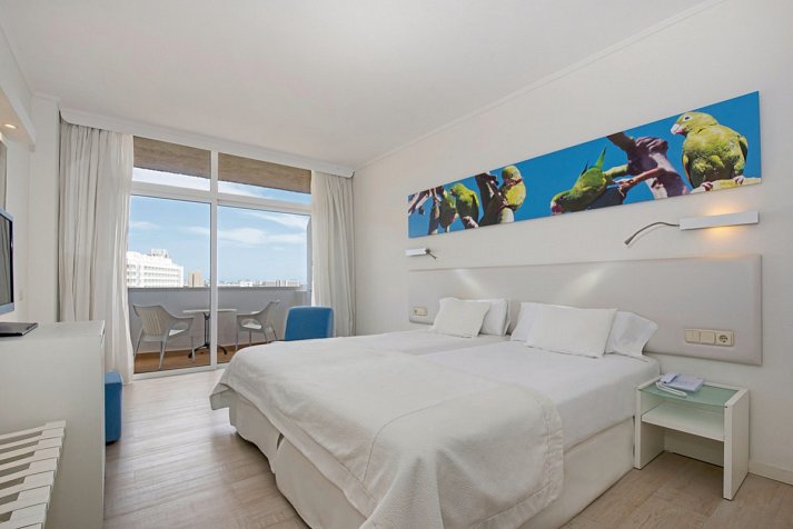 Iberostar Waves Bouganville Playa - Wohnbeispiel Doppelzimmer Meerblick (Zimmercodierungen D1M & D2M)