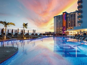 Hard Rock Hotel Tenerife