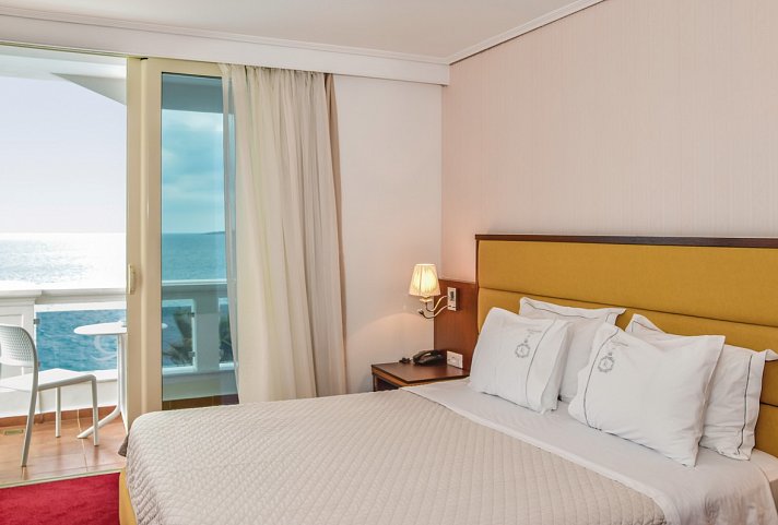 Santa Quaranta Premium Resort - Wohnbeispiel Doppelzimmer Meerblick (Zimmercodierung DBM)