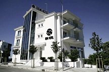 Demi Hotel