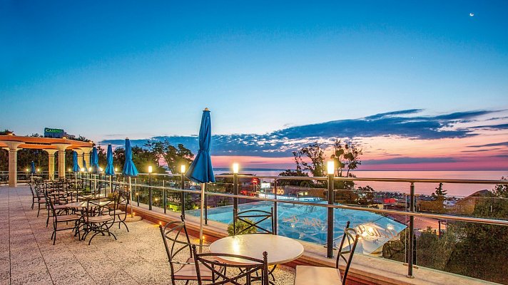 Astera Hotel & SPA