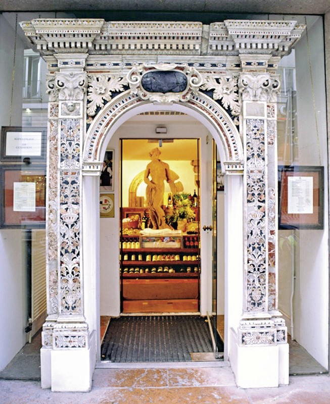 Hotel Royal
