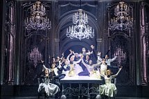 IntercityHotel Wien - Musical Maria Theresia