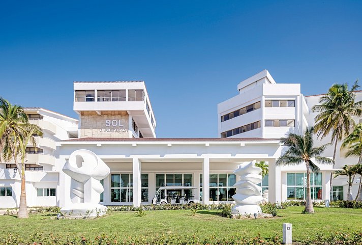 Sol Caribe Beach