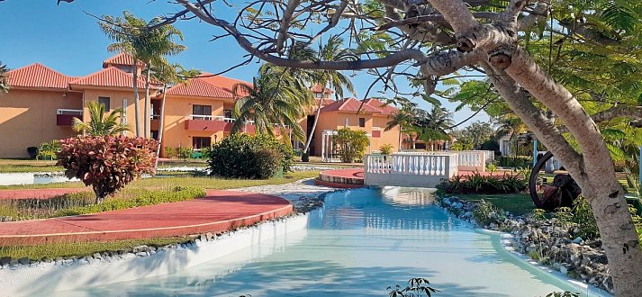 roc Arenas Doradas