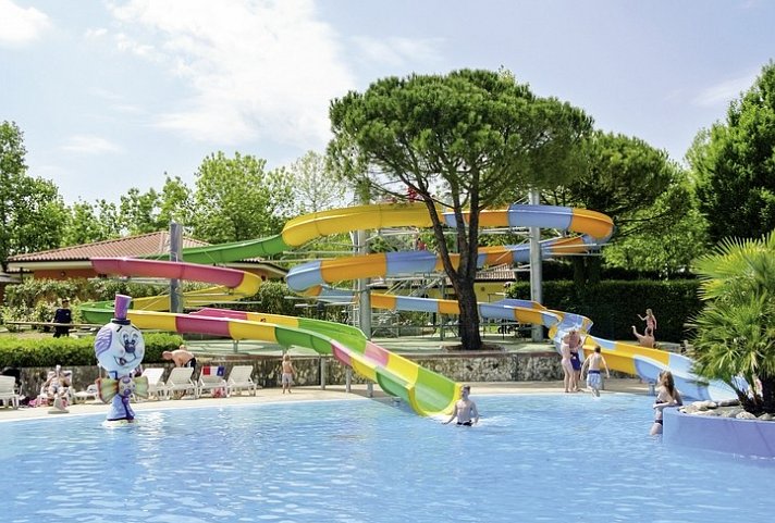 Camping Village Bella Italia