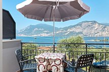 Casa Gagliardi - Wohnbeispiel Doppelzimmer Seeblick (Zimmercodierung D1I)