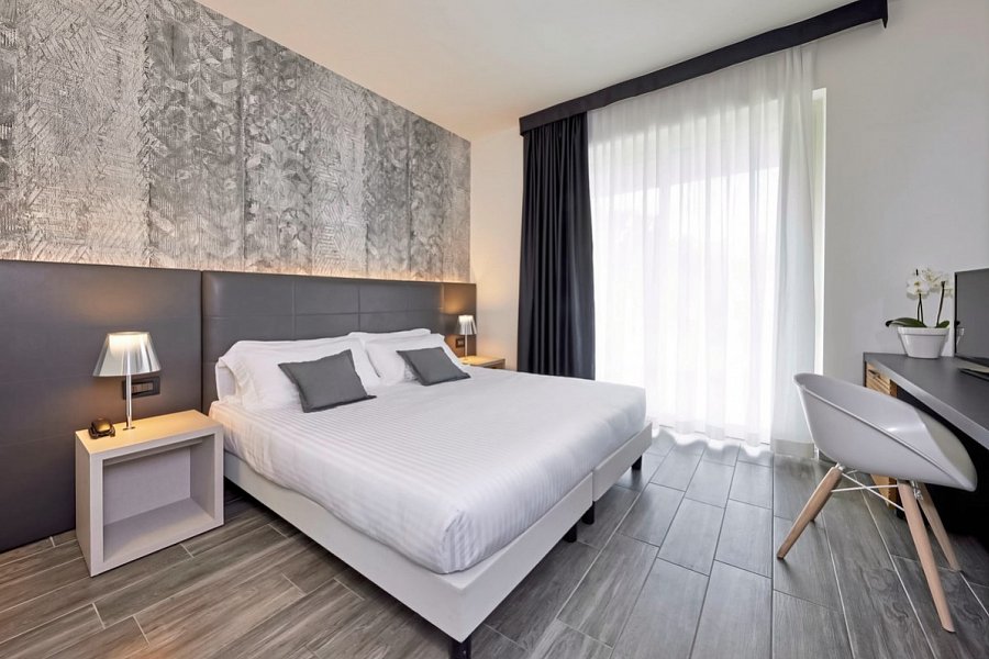 Park Hotel Casimiro - Wohnbeispiel Doppelzimmer Superior (Zimmercodierung DS1)