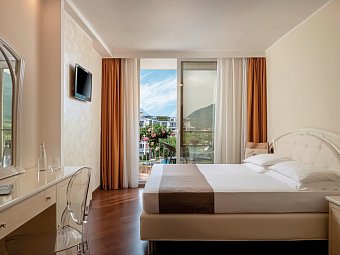 Savoy Palace - Wohnbeispiel Doppelzimmer Standard (Zimmercodierung DB1)