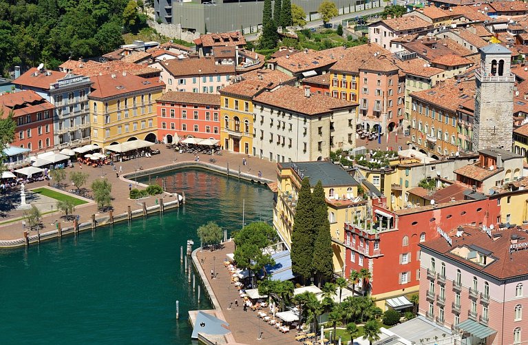 Europa Skypool & Panorama