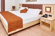 Europa Skypool & Panorama - Wohnbeispiel Doppelzimmer (Zimmercodierung DB1)