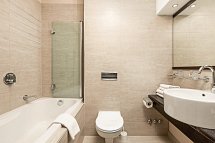 Hotel Imperial Vodice - Beispiel Bad Doppelzimmer Superior Meerblick (Zimmercodierungen DSM & DCM)
