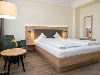 Hotel Niedersächsischer Hof - Wohnbeispiel Doppelzimmer Premium (Zimmercodierung DB1)