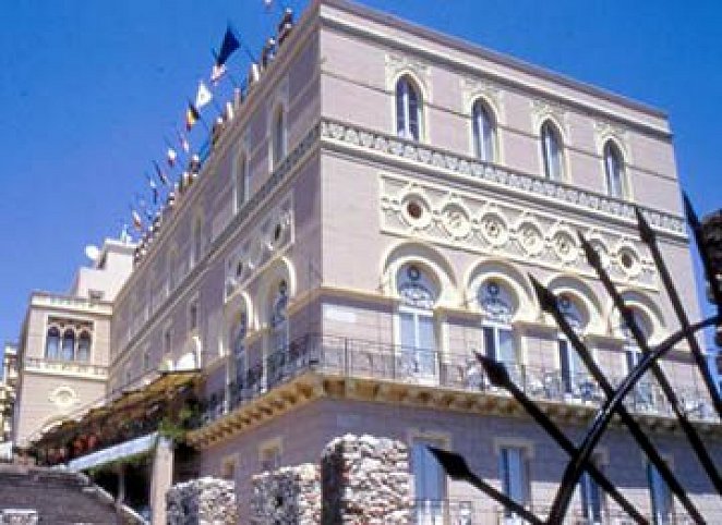Grand Excelsior Palace