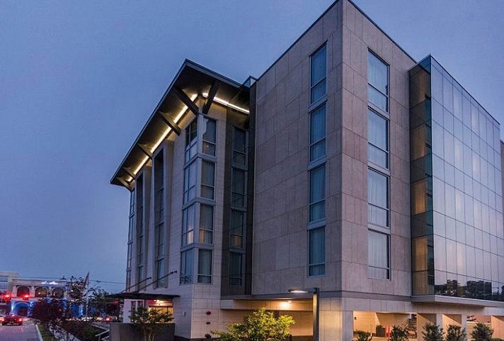 The Preston House & Hotel