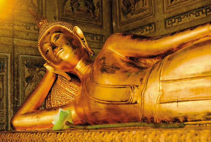 Im Land des Lächelns - Wat Suthattepwararam, Bangkok