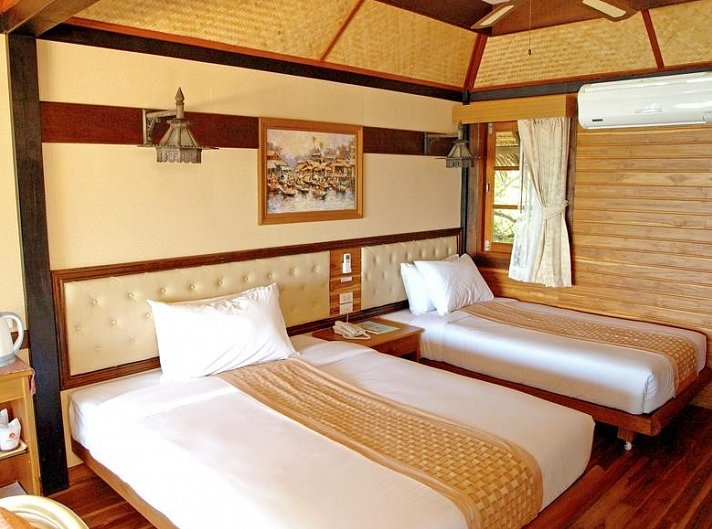 Sunset Village Beach Resort