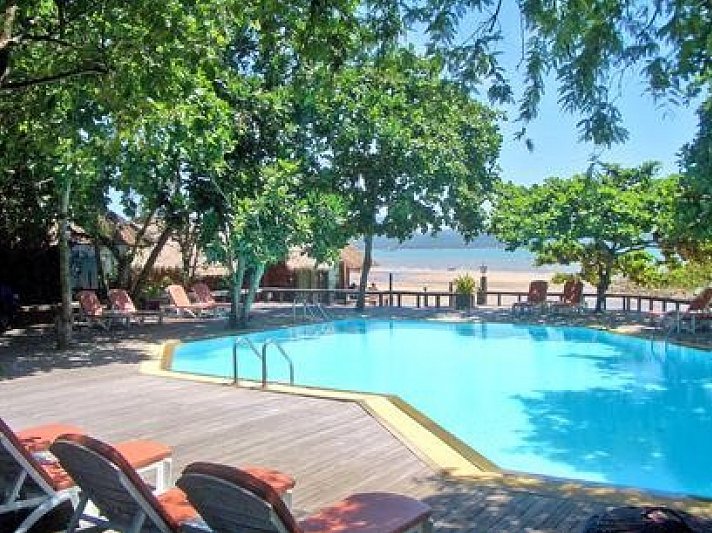 Sunset Village Beach Resort