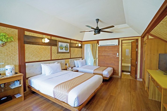 Sunset Village Beach Resort