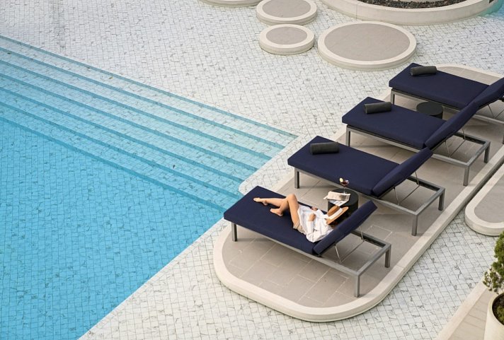 Cross Pattaya Pratamnak