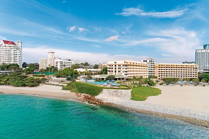 Dusit Thani Pattaya
