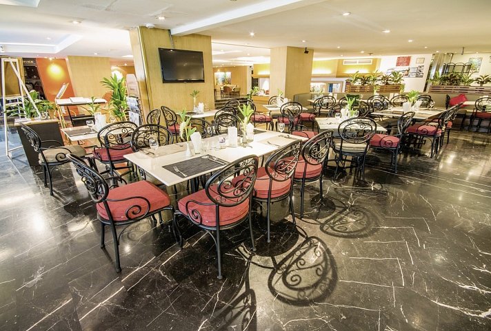 Tai-Pan Hotel Bangkok - Restaurant 