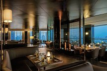 JC Kevin Sathorn Bangkok Hotel - Blue District Bar