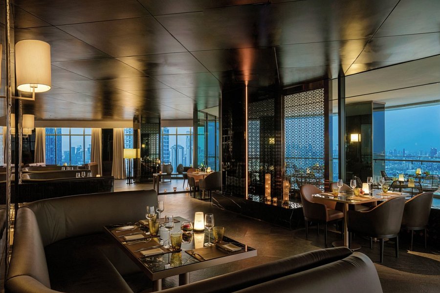 JC Kevin Sathorn Bangkok Hotel - Blue District Bar