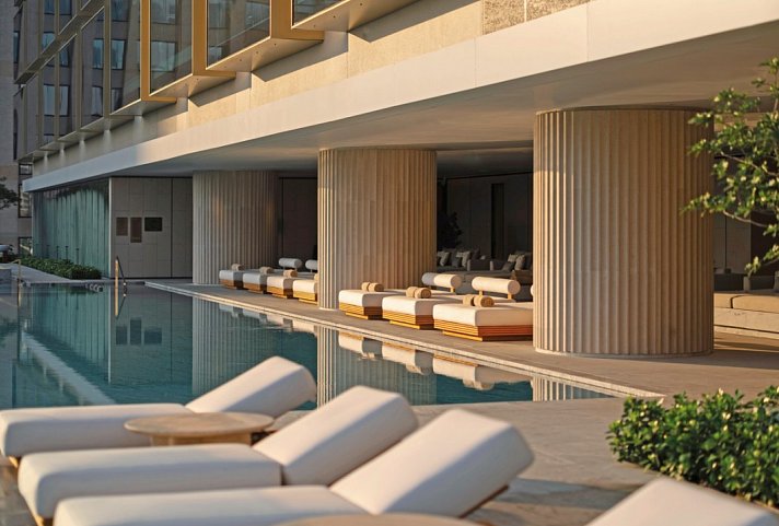 Dusit Thani Bangkok