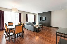 Radisson Suites Bangkok Sukhumvit - Wbsp. One Bedroom Premier Suite (Zimmercodierung WM1)